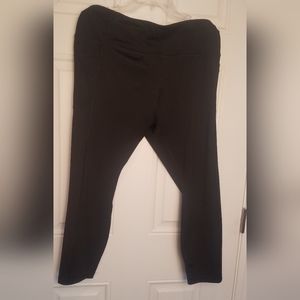 Avia Black yoga running workout athleisure leggings capris size 2X XXL 20